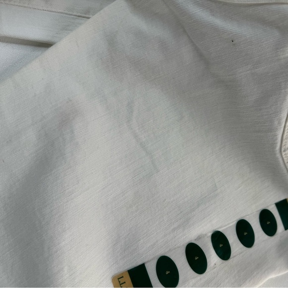 NWT L.L. Bean Classic Fit Stretch Straight Jeans Women’s Size 4 - Picture 7 of 10